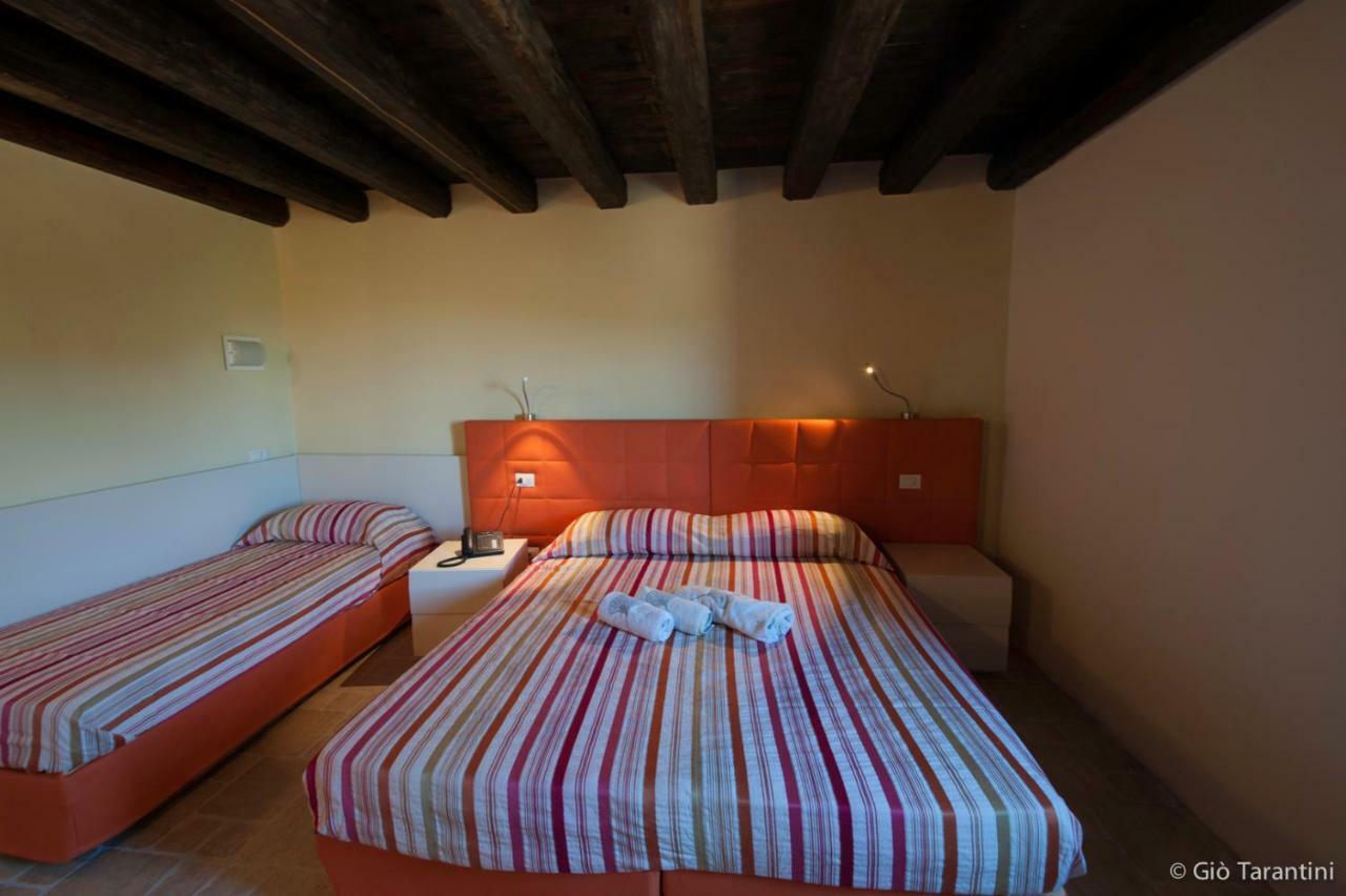 Liscia Country Relais Casa de hóspedes Sant'Antonio di Gallura Exterior foto