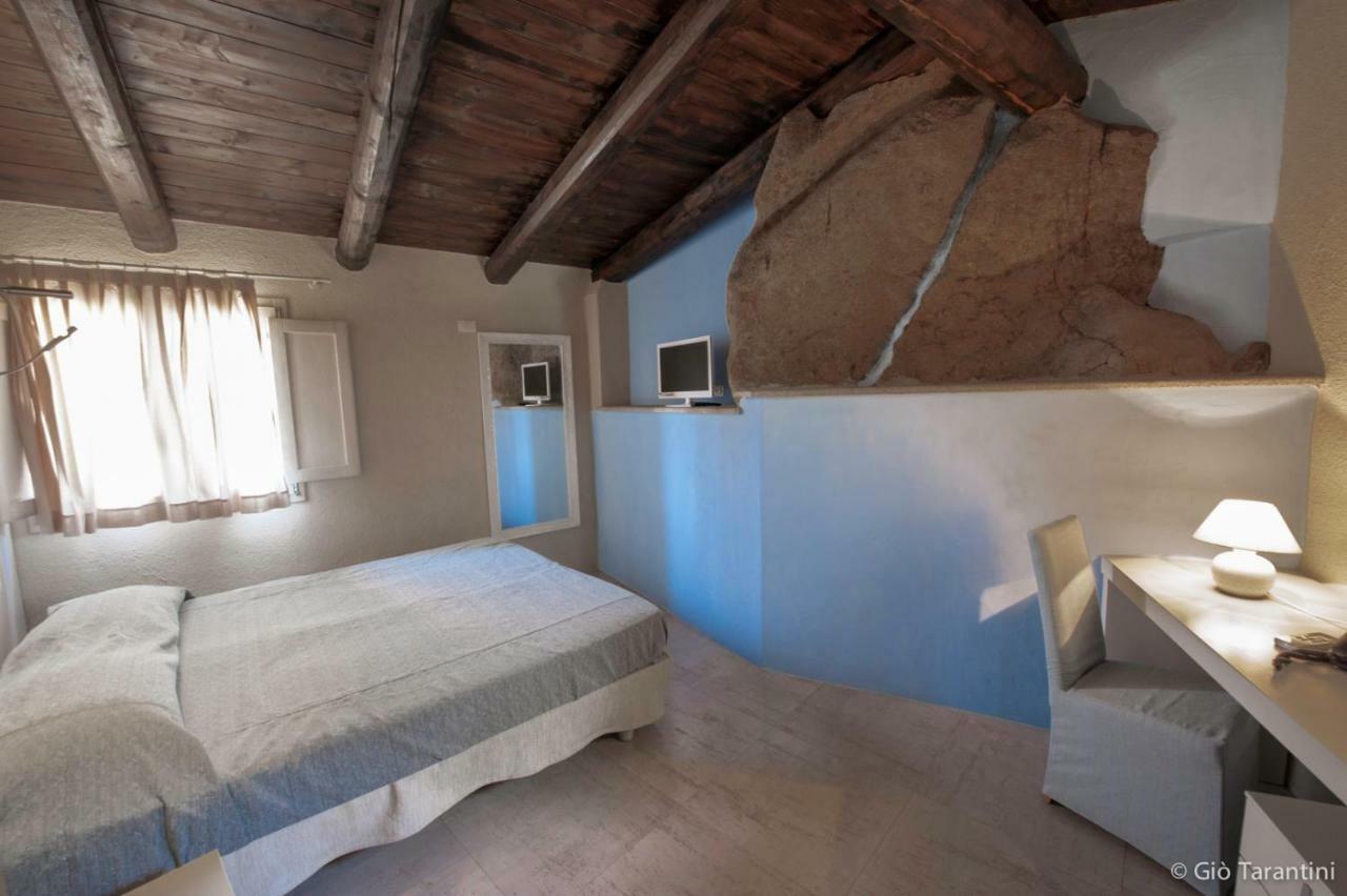 Liscia Country Relais Casa de hóspedes Sant'Antonio di Gallura Exterior foto